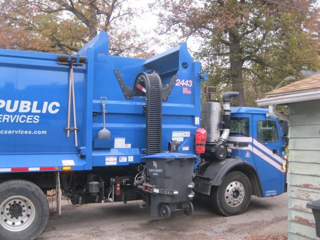 Republic Services recycling truck and cart small
