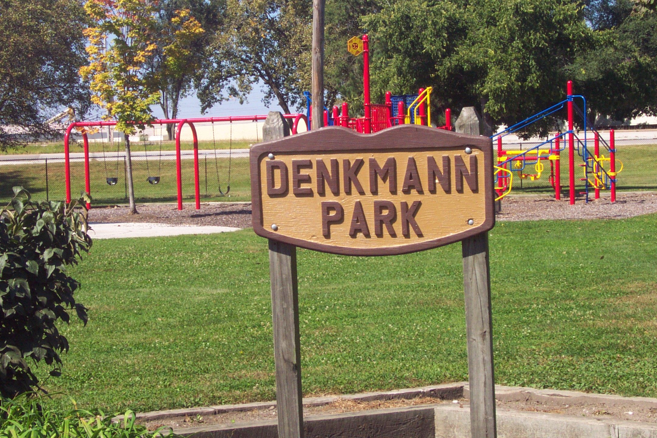 Denkman Park sign
